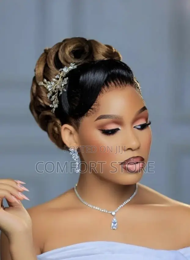 13*4 Body Wigs 28 Inches
