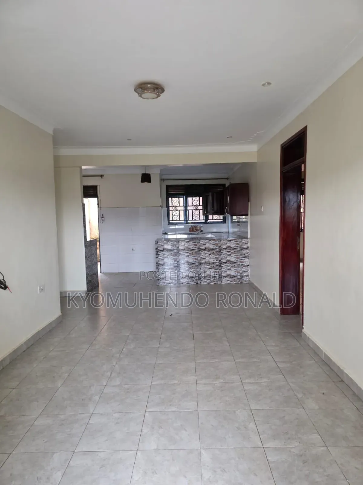 4bdrm Bungalow in Kigoowa, Nakawa for rent