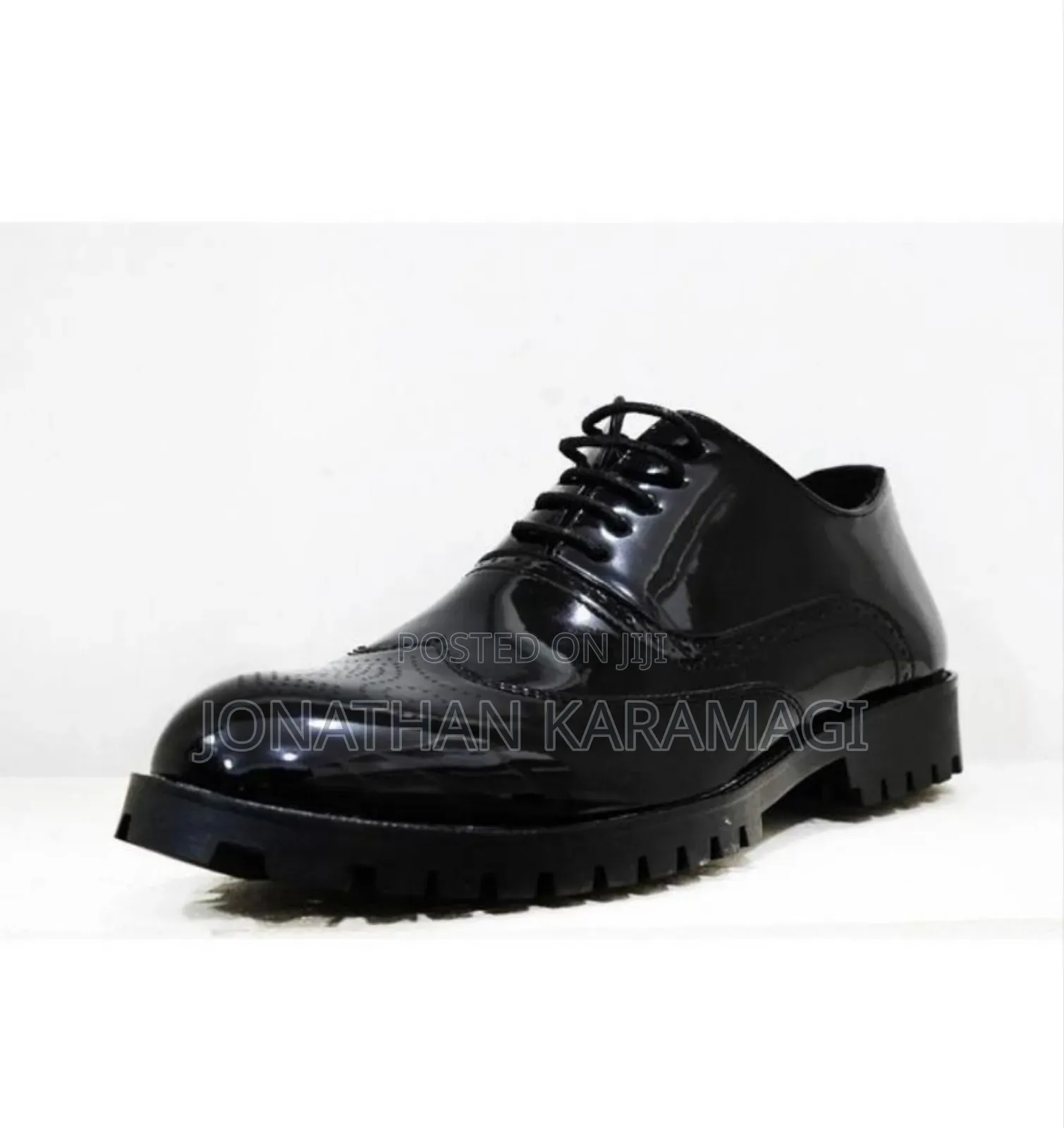 Glossy Shiny Oxford