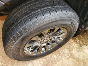 Toyota Land Cruiser Prado 4.0 Petrol TX-L 2015 Gray