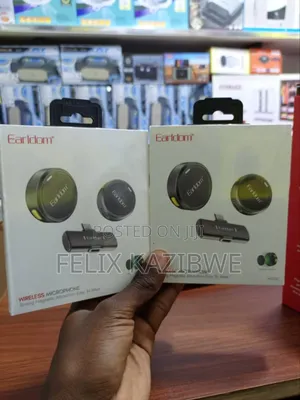 Earldom Wireless Microphone.