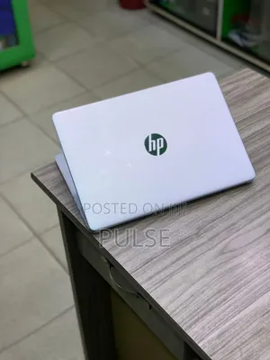 New Laptop HP 14S 8GB Intel Core i5 HDD 500GB