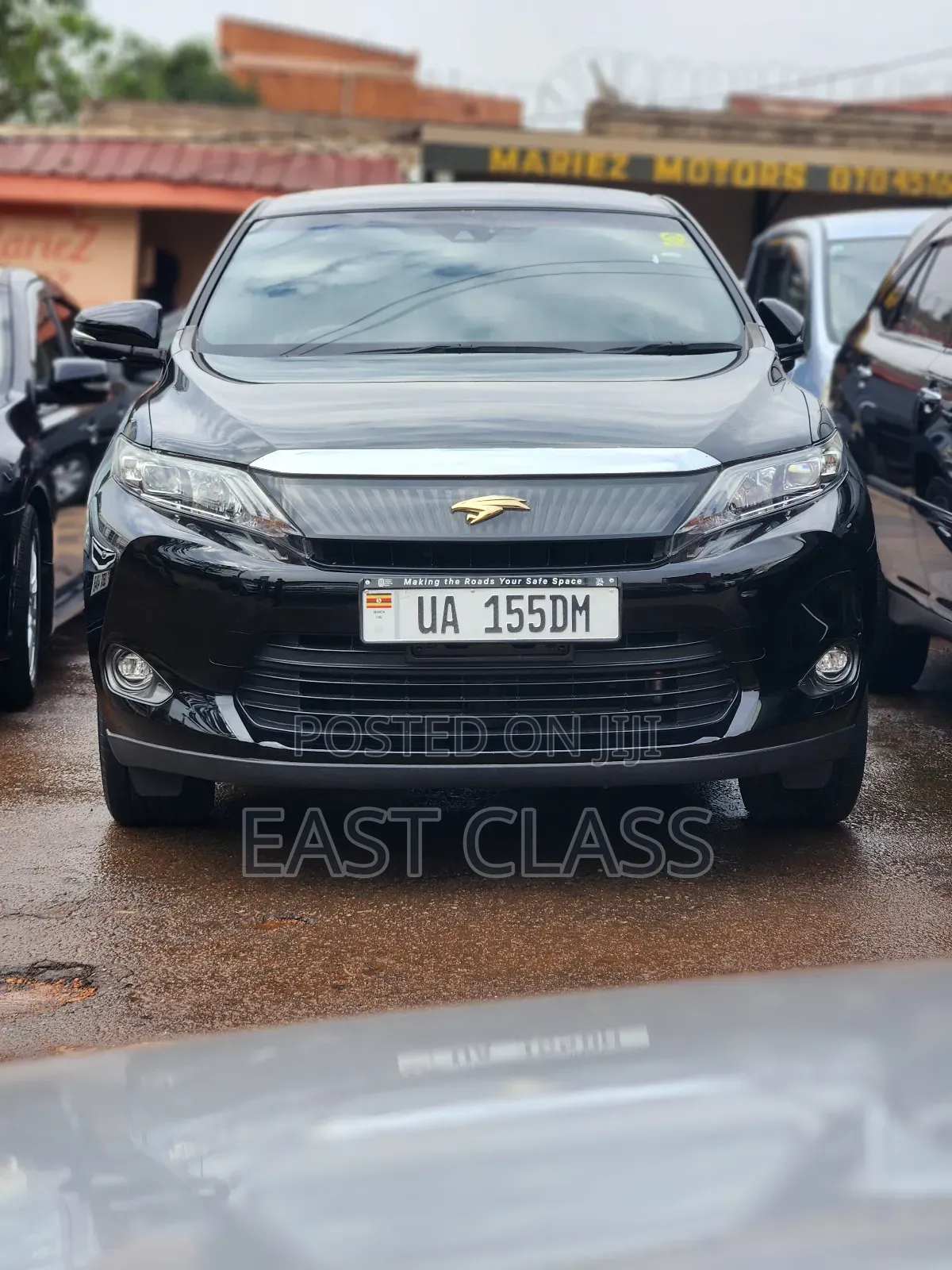 Toyota Harrier 2.0 2016 Black