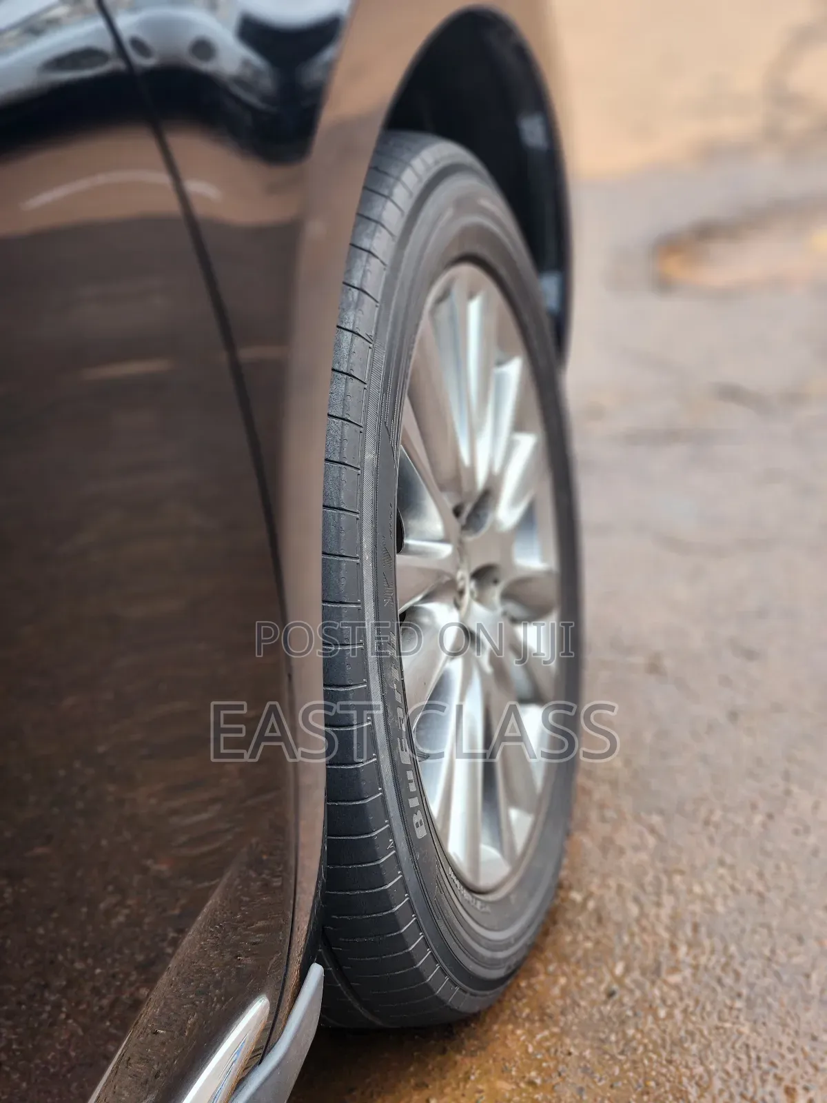 Toyota Harrier 2.0 2016 Black