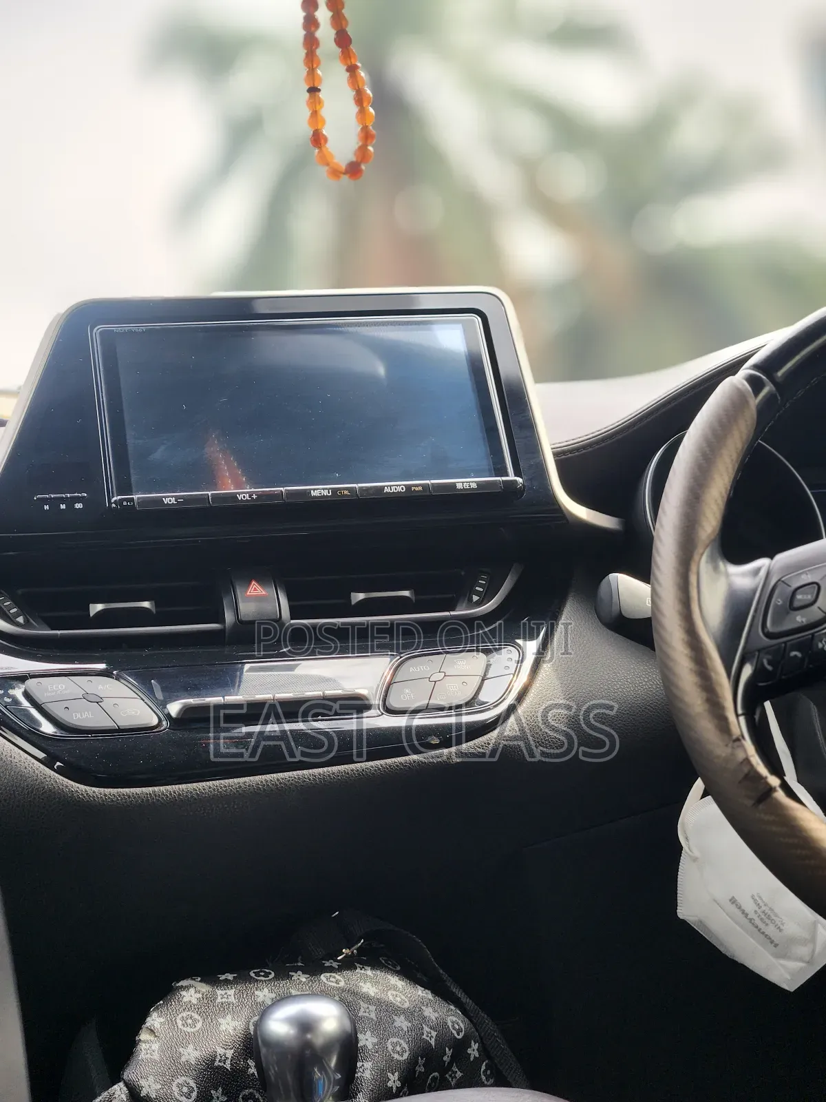 Toyota C-HR XLE Prermium FWD (2.0L 4cyl 2AM) 2018 Silver