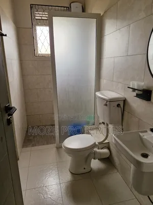 2bdrm Condo in Kira Mamerito Road., Central Division for sale
