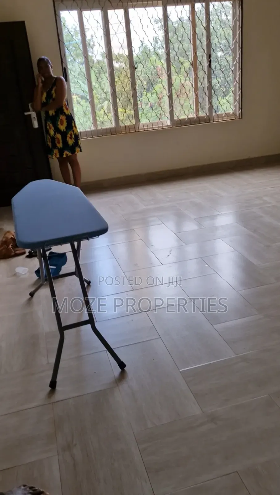 2bdrm Condo in Kira Mamerito Road., Central Division for sale
