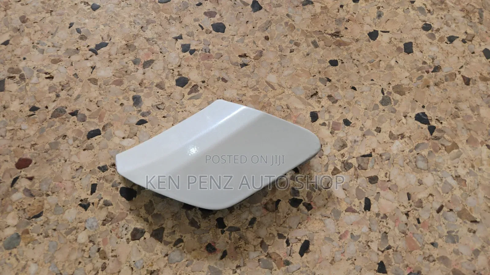 Harrier Hybrid 2016 Headlamp Washer Cover