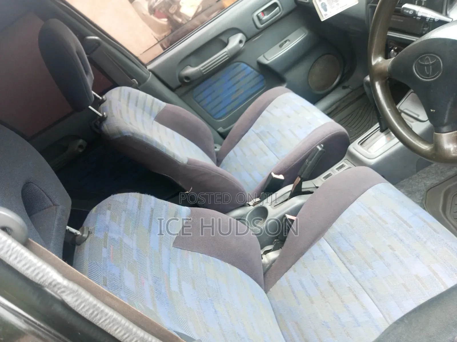Toyota RAV4 1999
