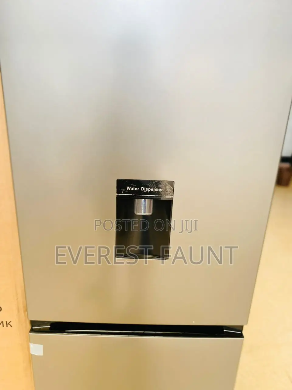 Hisense Refrigerator 279 Liters