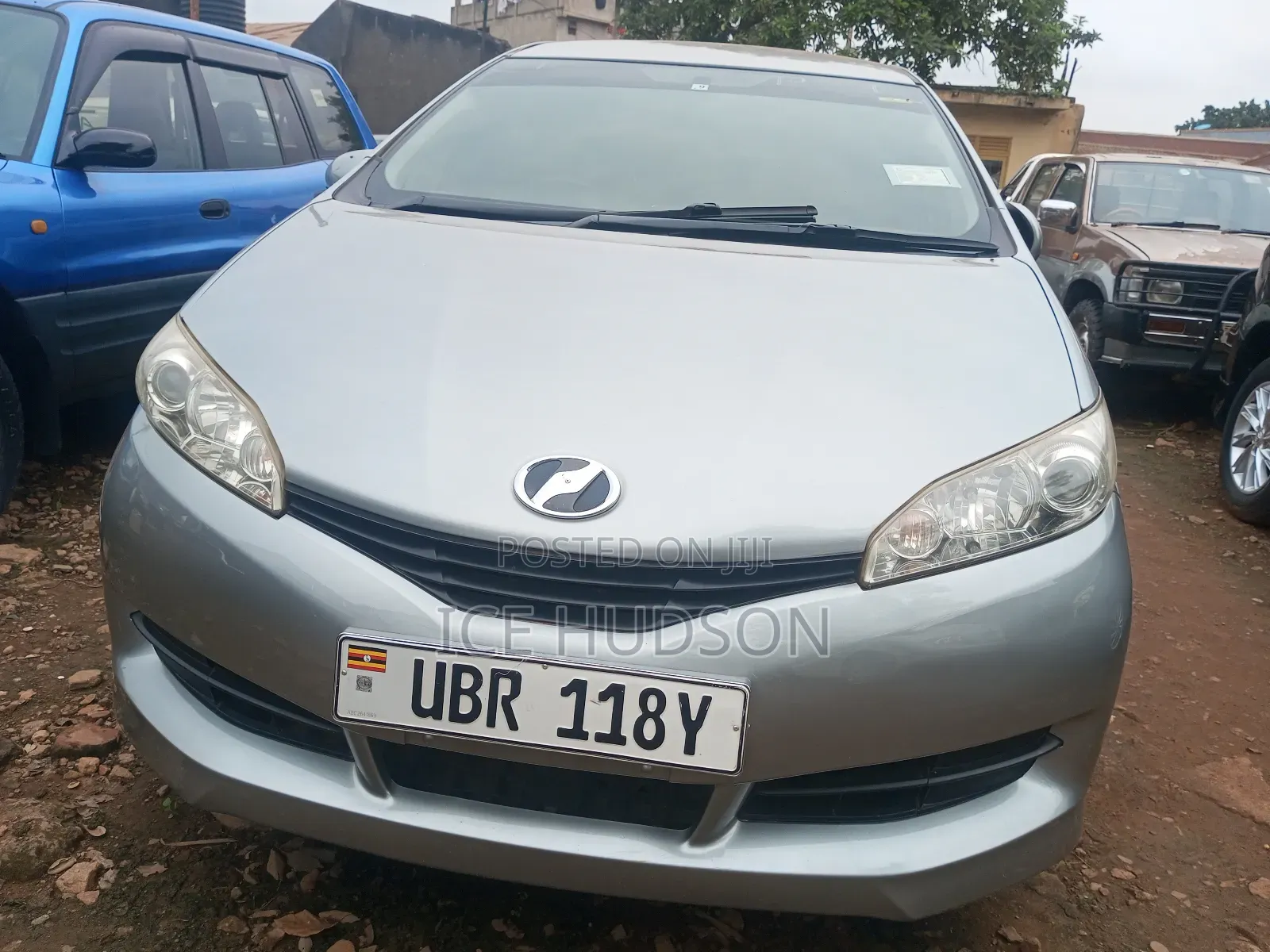 Toyota Wish 2010 Silver