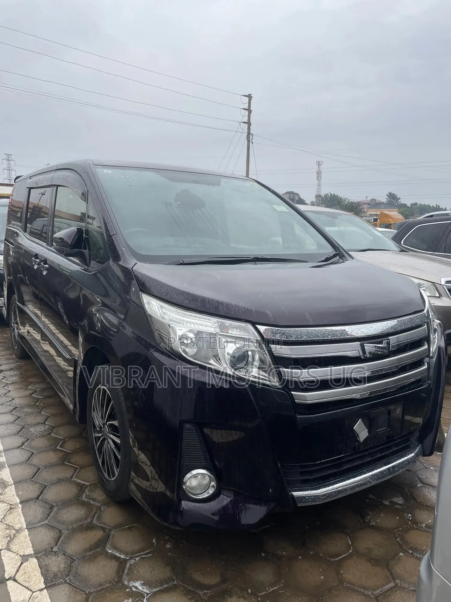 Toyota Noah 2016 Black