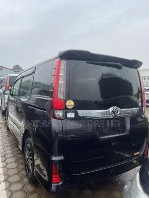 Toyota Noah 2016 Black
