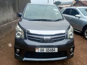 Toyota Noah 2012 Matt Black