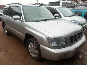 Subaru Forester 2001 Silver