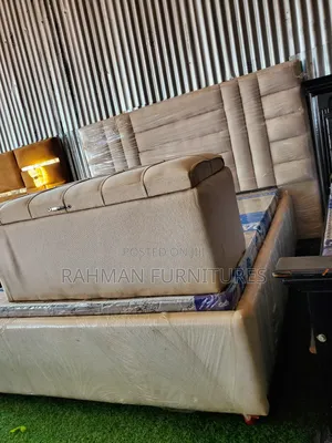 Five by Six Bed With Ottoman