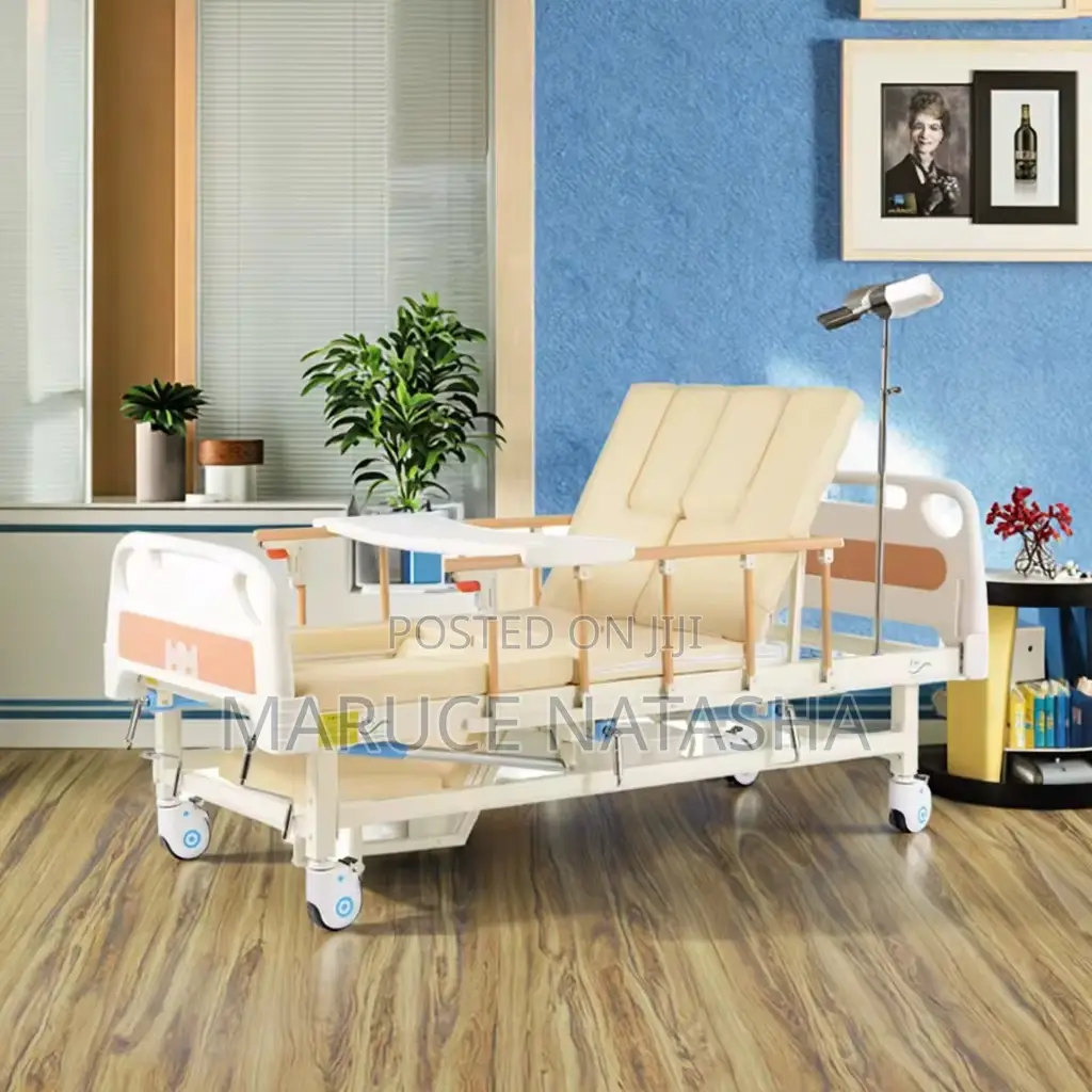 Manual Patient Nursing Bed With an Adult Potty