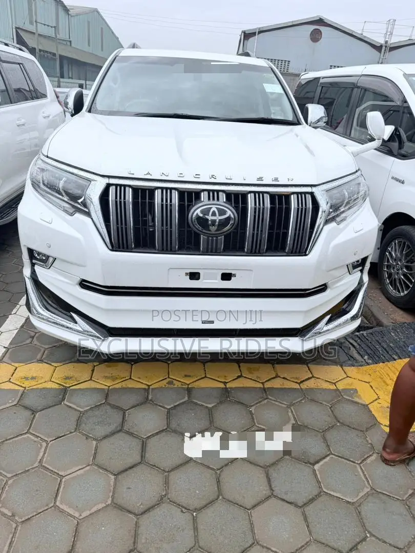 Toyota Land Cruiser Prado 2020 White