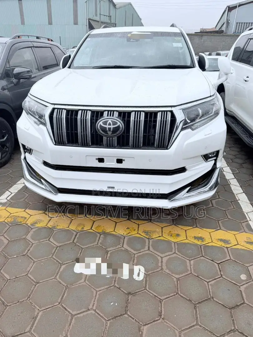 Toyota Land Cruiser Prado 2020 White