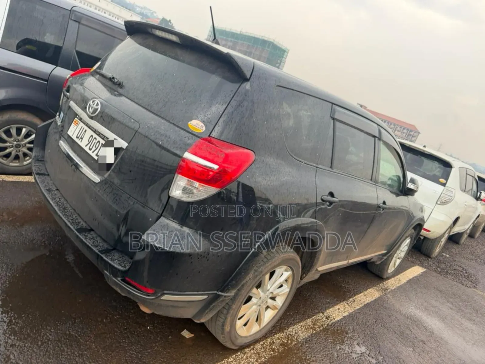 Toyota Vanguard 2010 Black