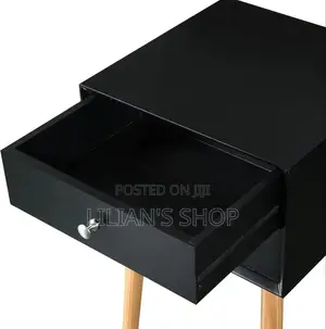 Bedroom Nightstand Table With Rubber Wood