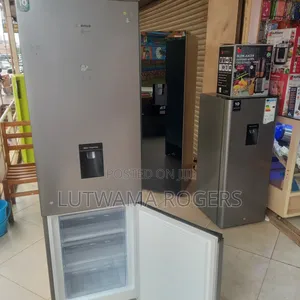 Hisense 341ltrs