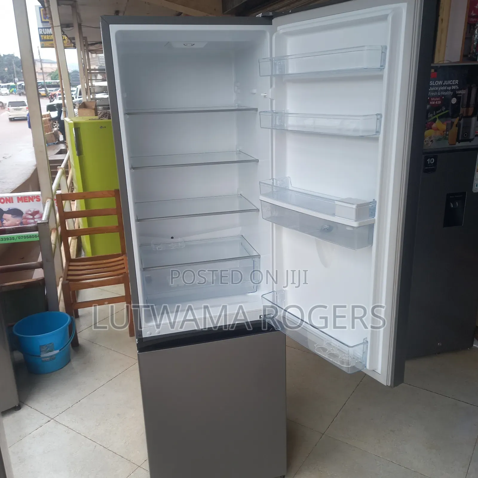Hisense 341ltrs