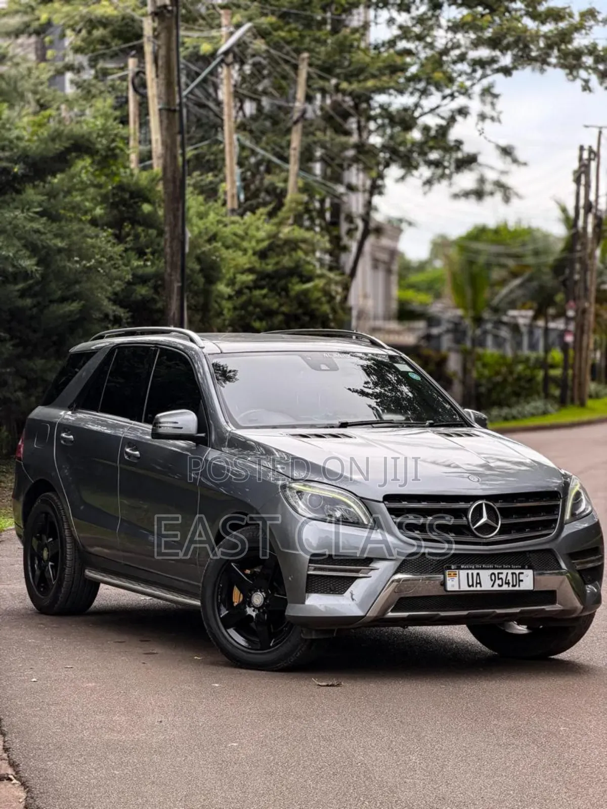 Mercedes-Benz M Class ML350 4MATIC 4dr SUV AWD (3.5L 6cyl 7A) 2014