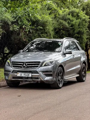 Mercedes-Benz M Class ML350 4MATIC 4dr SUV AWD (3.5L 6cyl 7A) 2014