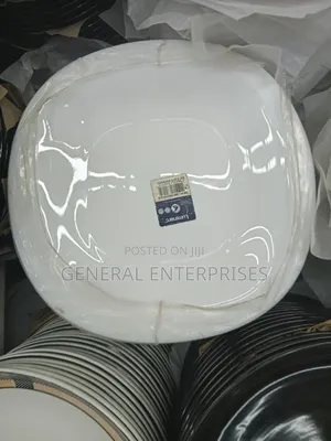 12pcs Luminarc Carine White Square Dinner Plates