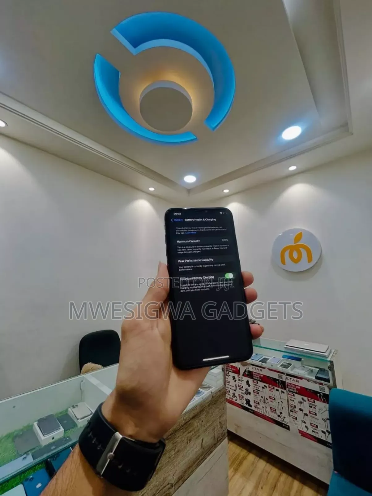 New Apple iPhone XS Max 64 GB Black