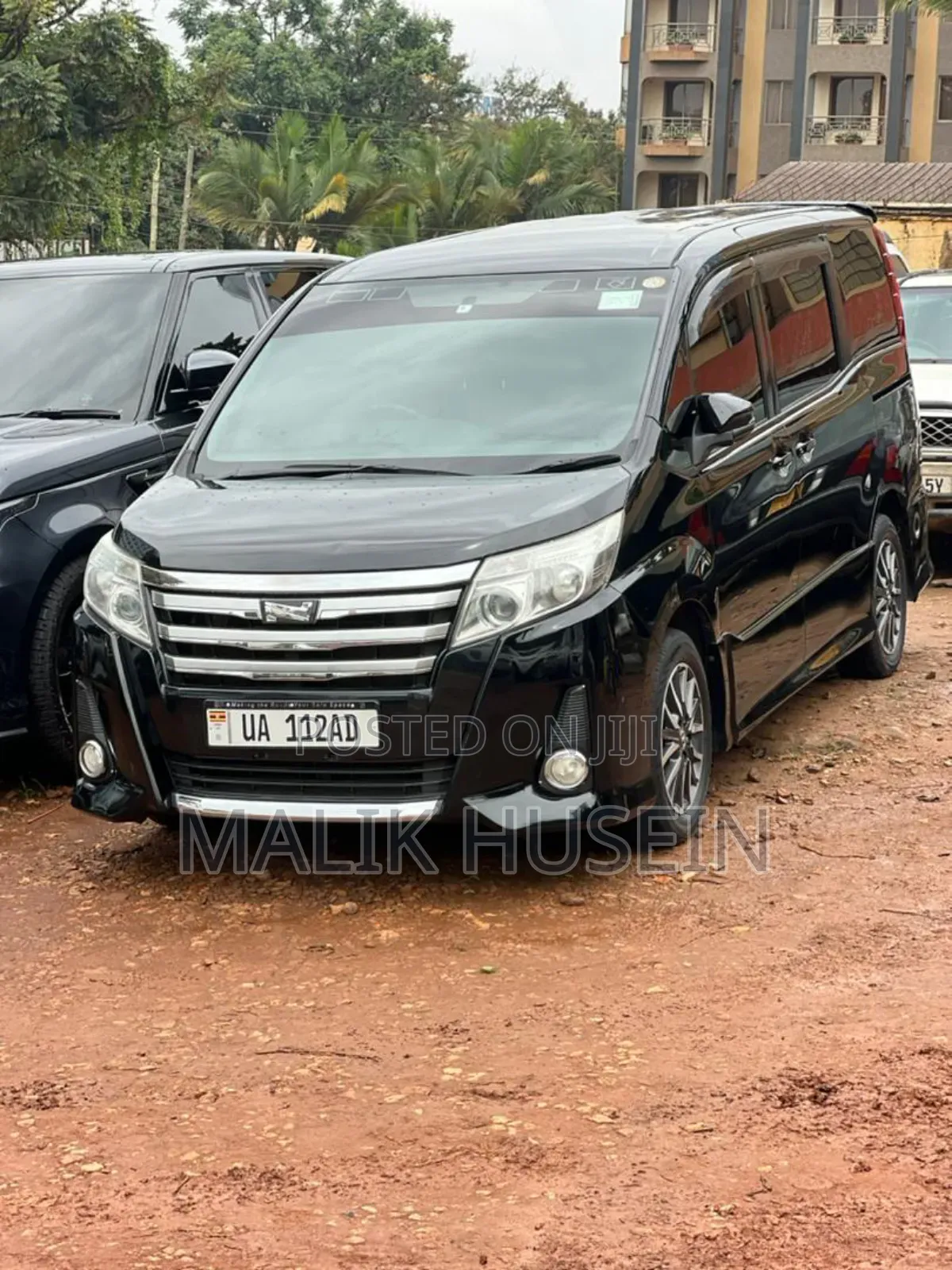 Toyota Noah 2.0 FWD (8 Seater) 2016 Black