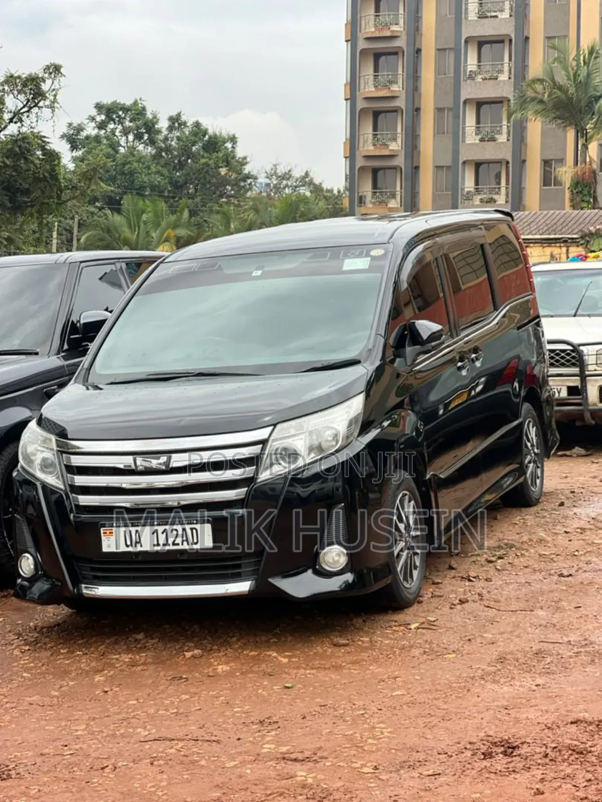 Toyota Noah 2.0 FWD (8 Seater) 2016 Black
