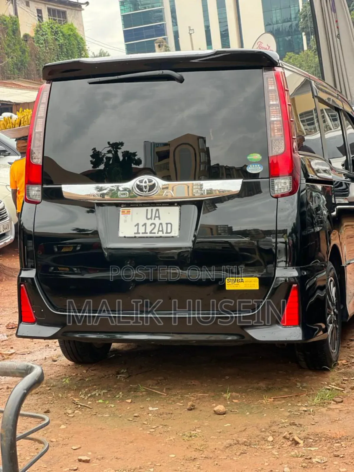 Toyota Noah 2.0 FWD (8 Seater) 2016 Black