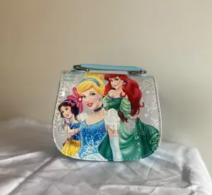 Disney Princess Crossbody Bag For Girls–Cinderella, Ariel Snow White