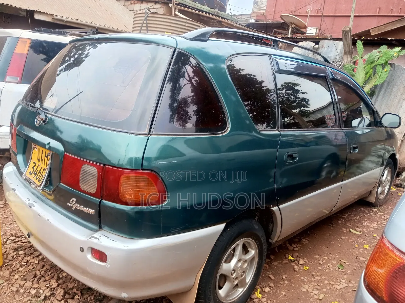 Toyota Ipsum 1999 Green