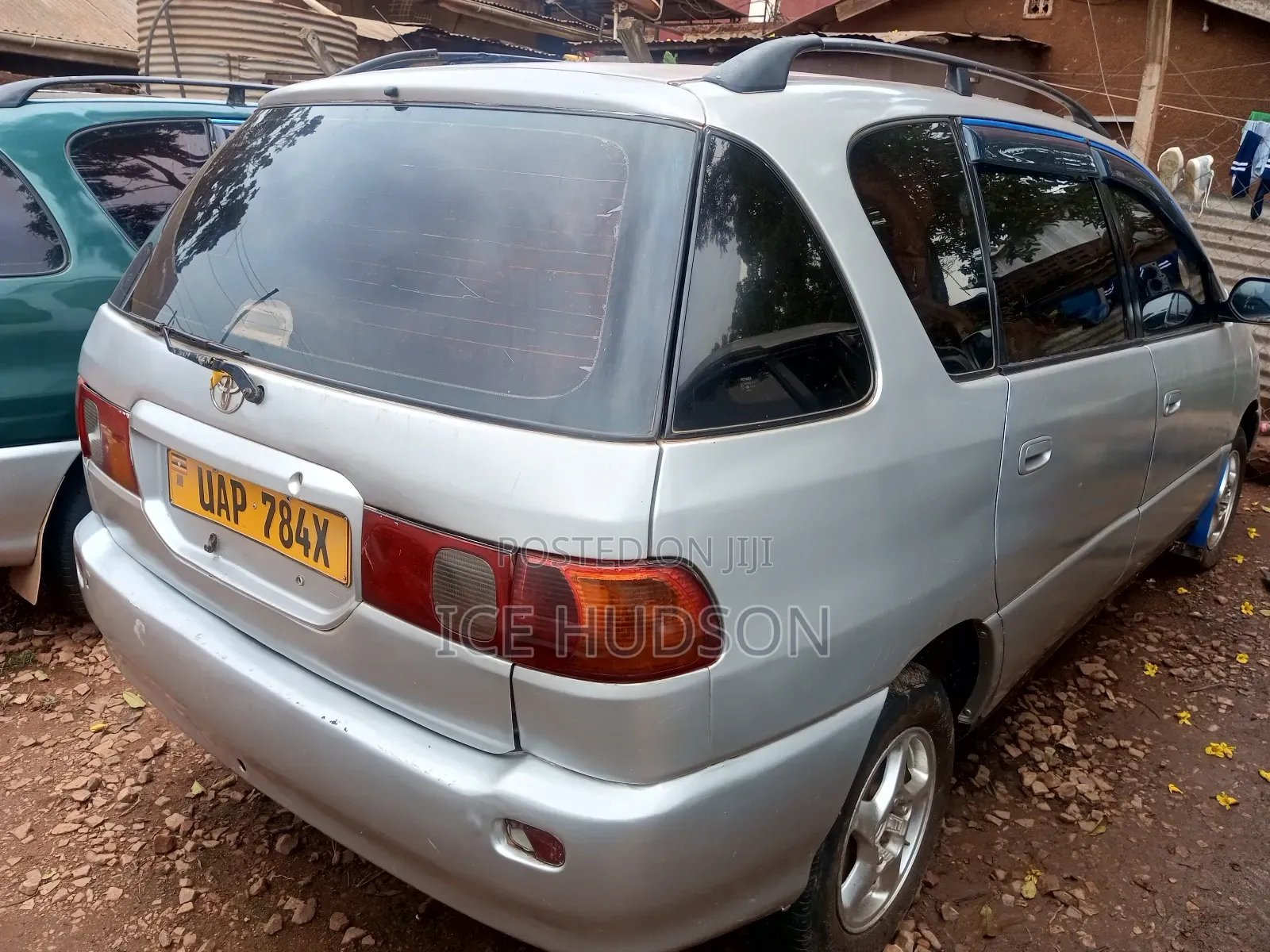 Toyota Ipsum 1999 Silver