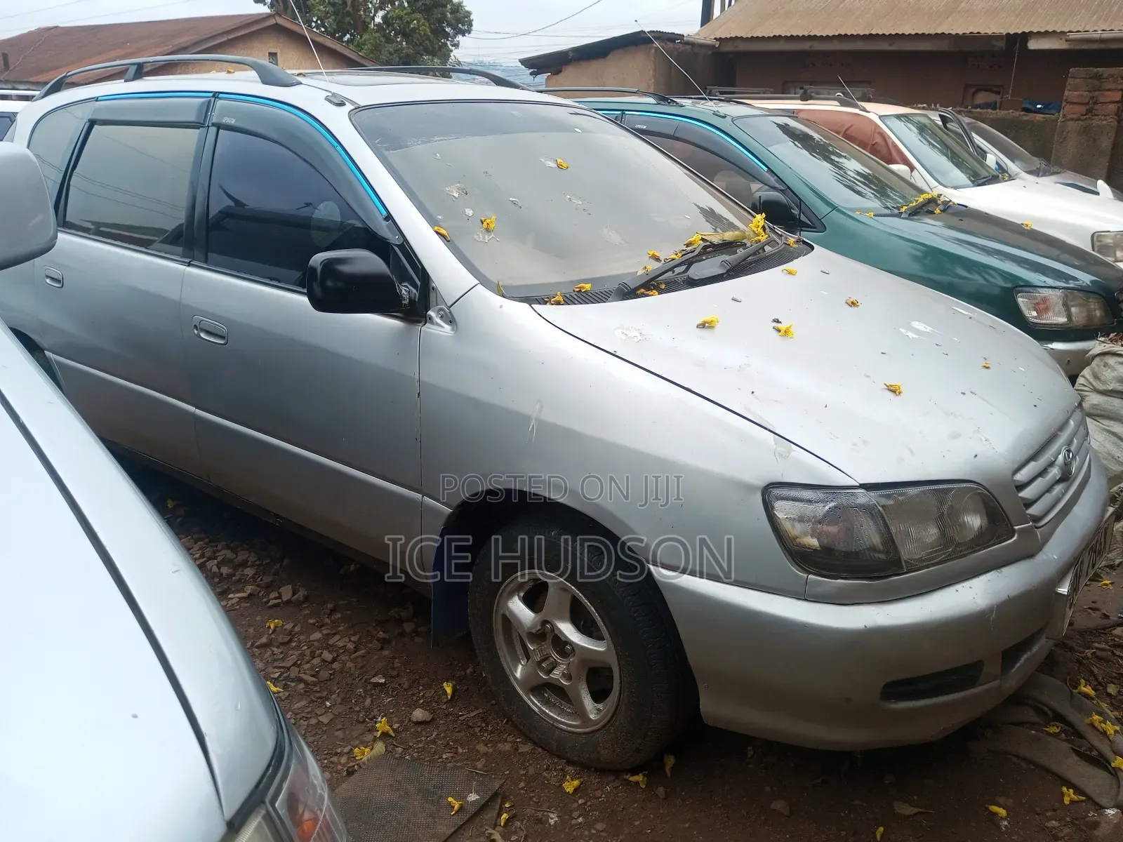 Toyota Ipsum 1999 Silver