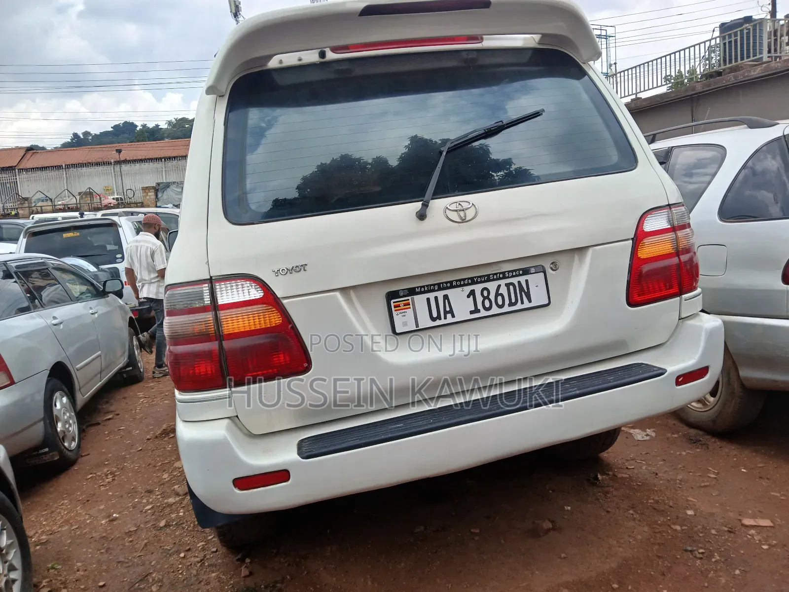 Toyota Land Cruiser Prado 2010 White