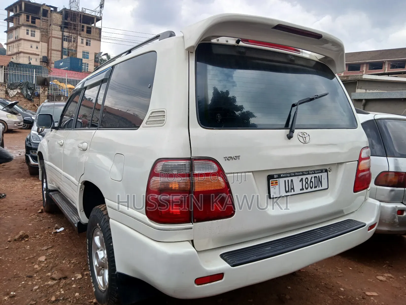 Toyota Land Cruiser Prado 2010 White