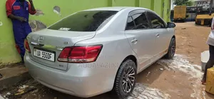 Toyota Premio 2016 Silver