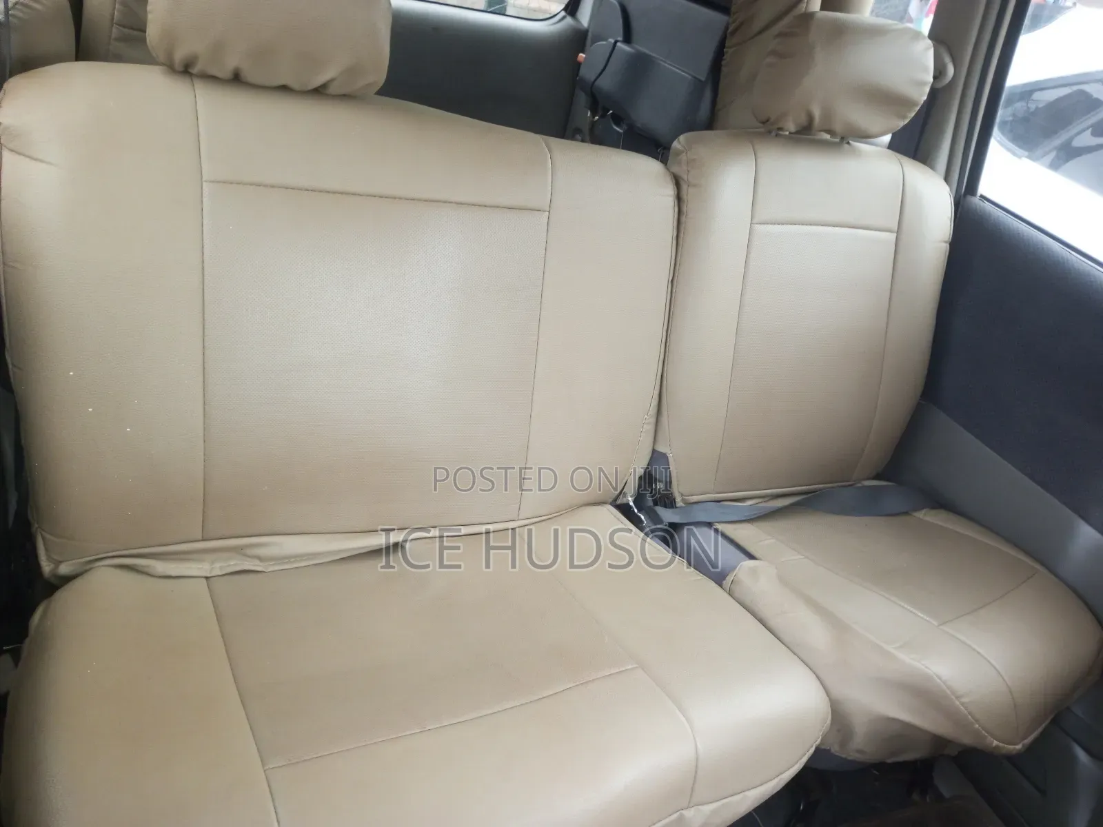 Toyota Voxy 2005 White