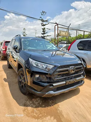 Toyota RAV4 2022 Black