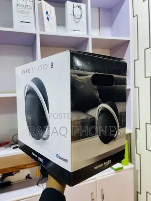 Onyx Studio9