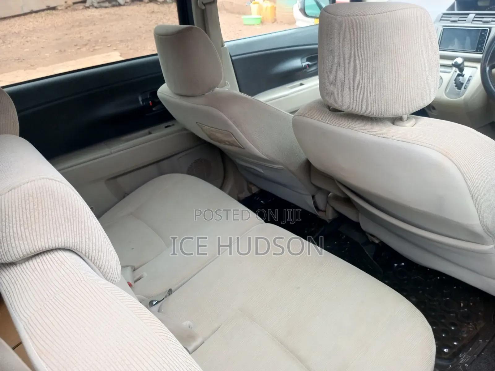 Toyota Passo Sette 2010 Black