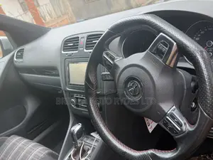 Volkswagen Golf GTI 2012 Black