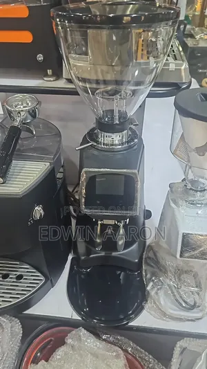 Quarma M80 Touch Plus Commercial Coffee Grinder Led