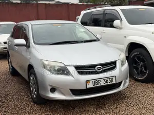 Toyota Corolla Fielder 2010