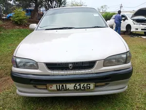 Toyota Corolla 2003 White