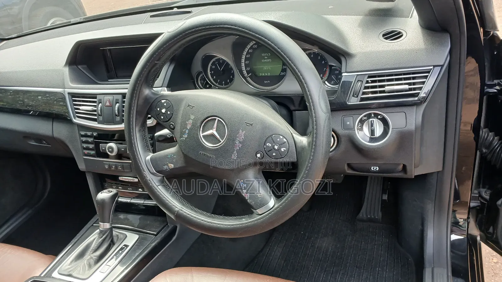 Mercedes-Benz E250 2010 Black